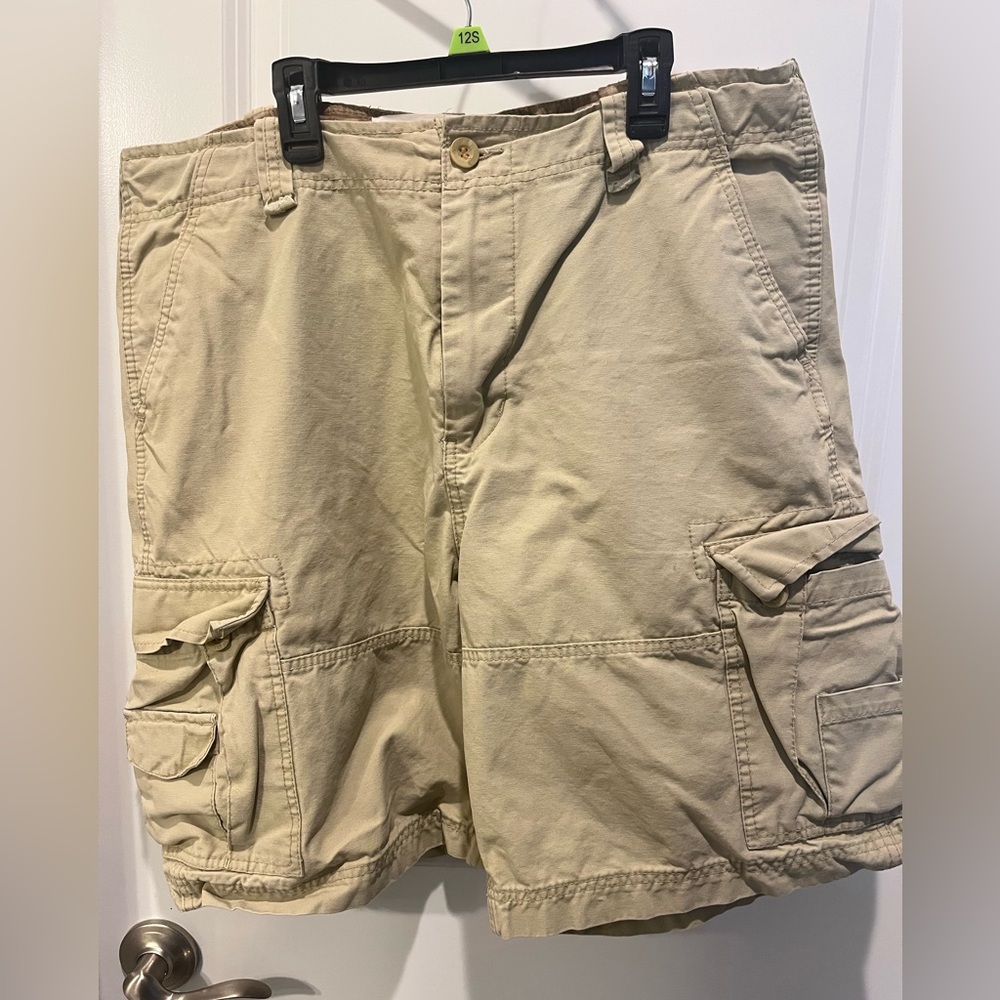 WonderWall Men”s Broken In CargoTan Cargo Shorts Vintage Surf Utility Size 35
